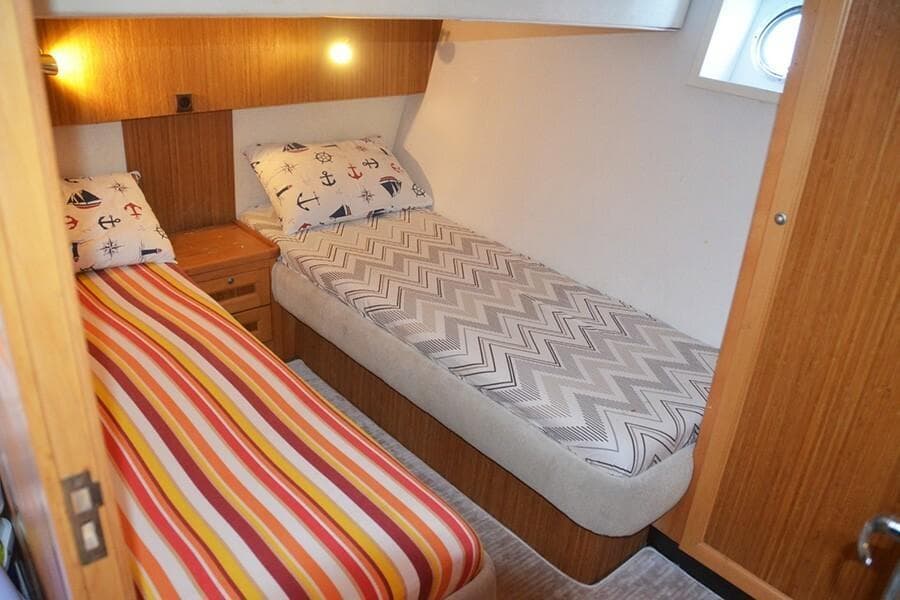 Яхта ginza travel