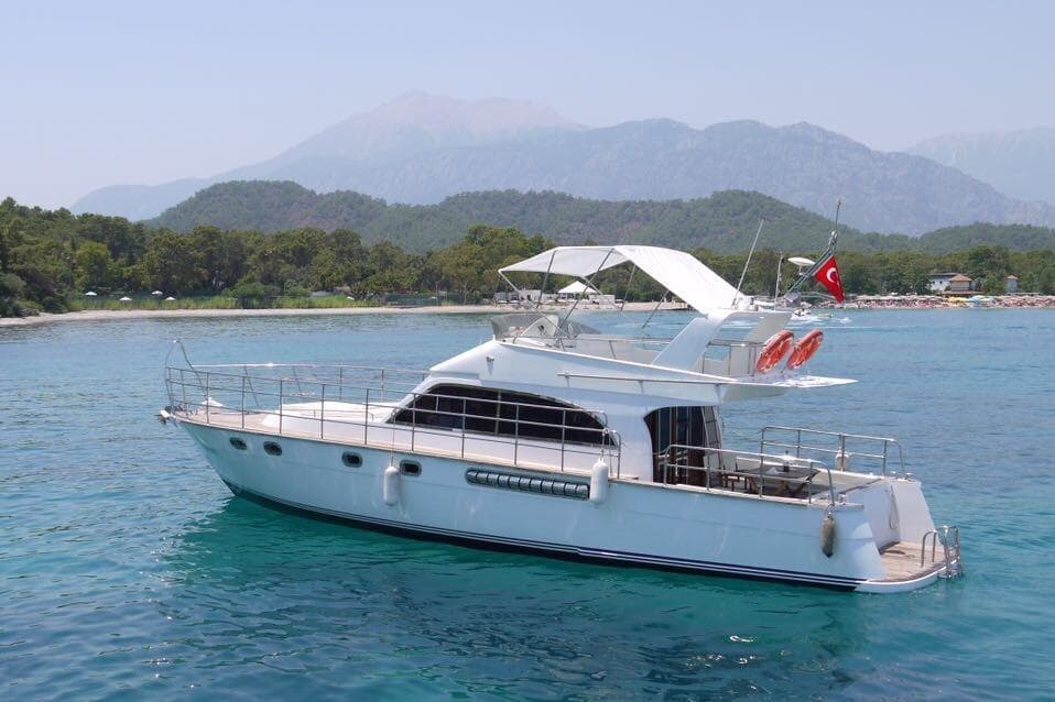 Яхта ginza travel