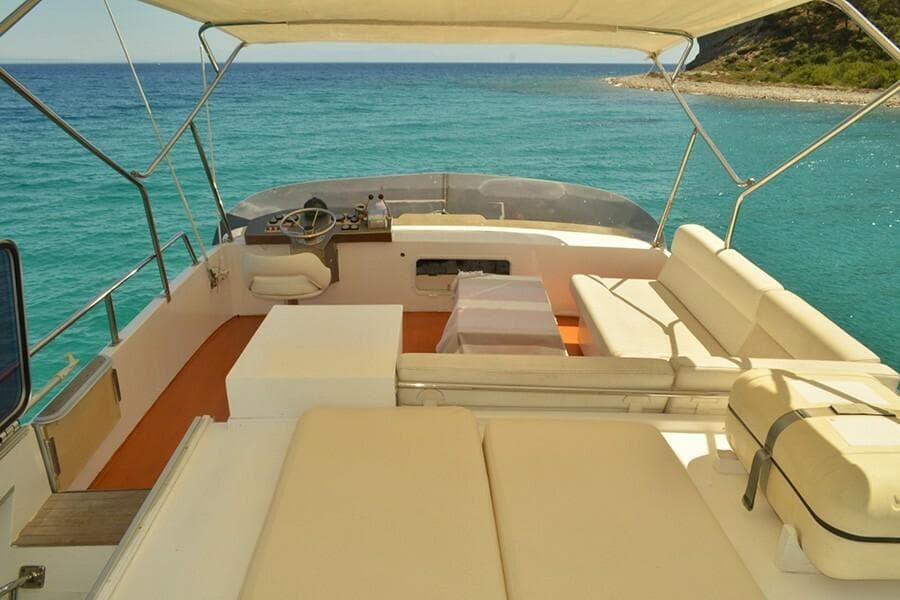 Яхта ginza travel