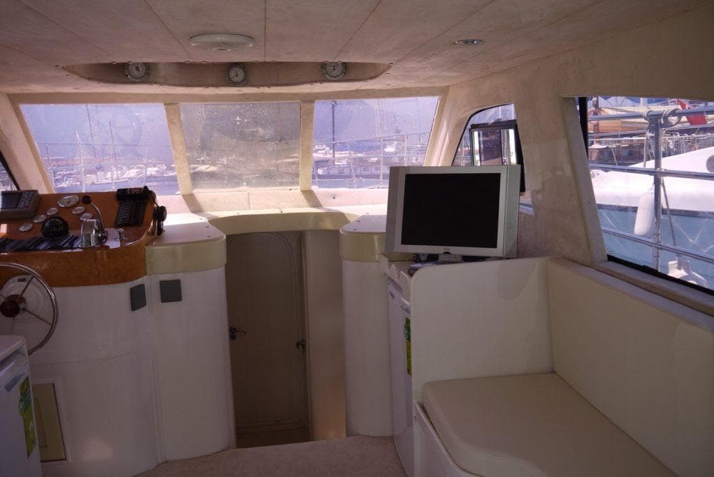 Яхта ginza travel