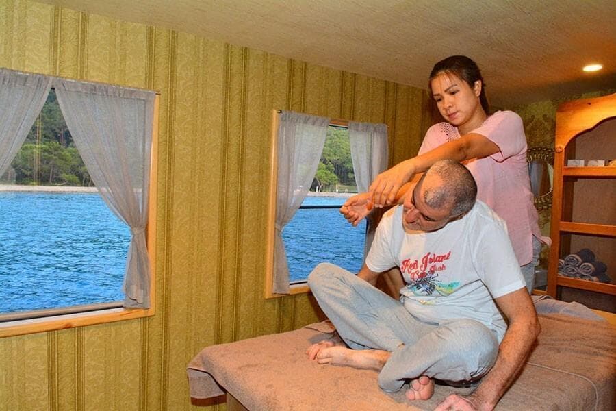 Яхта ginza travel