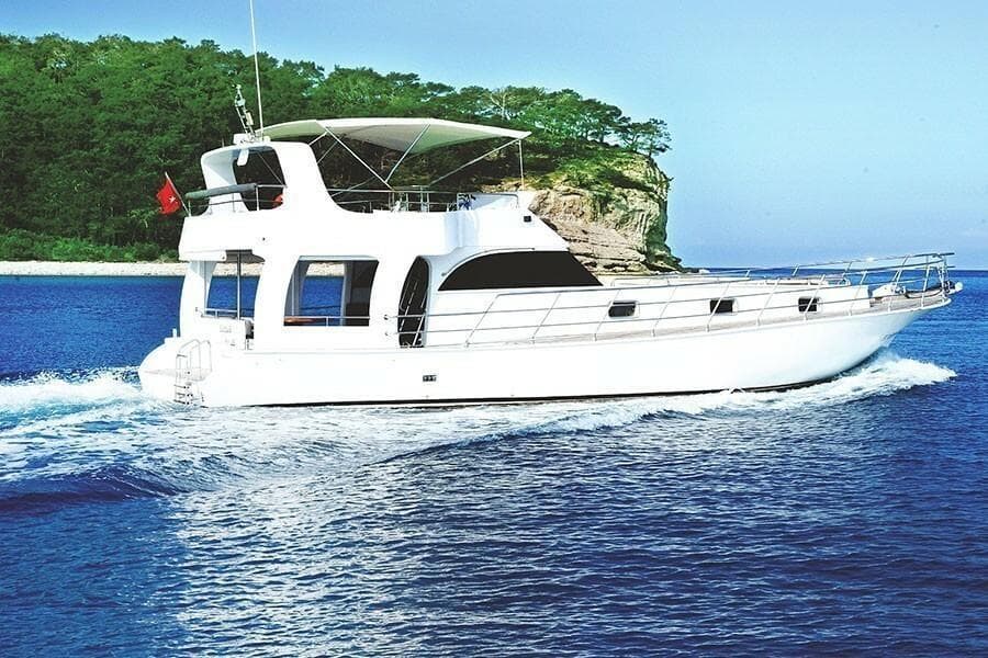 Яхта ginza travel