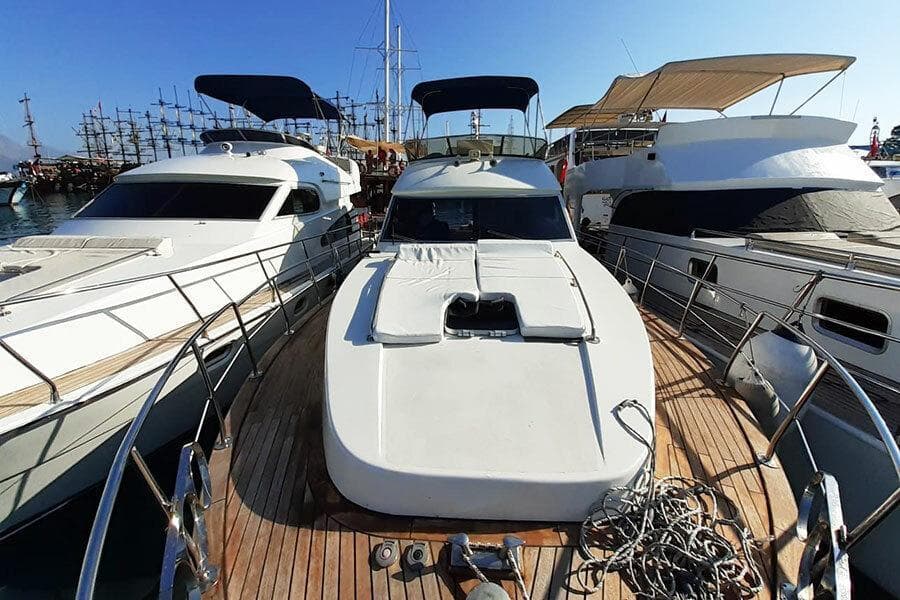 Яхта ginza travel