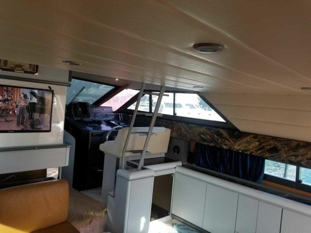 Яхта ginza travel