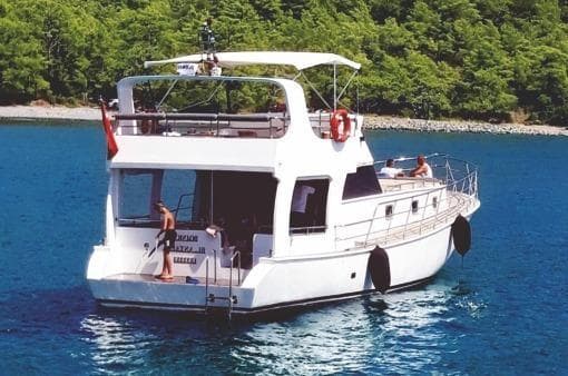 Яхта ginza travel