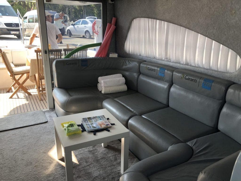 Яхта ginza travel