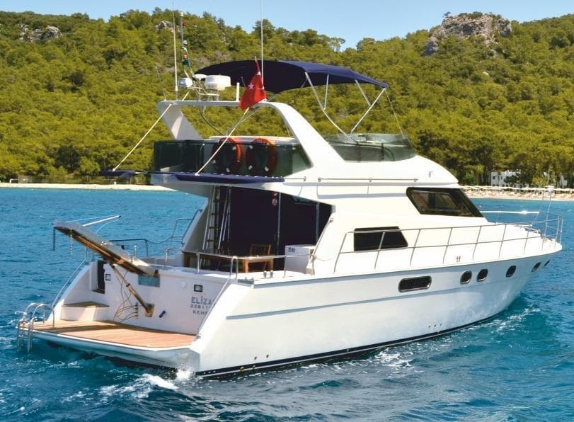 Яхта ginza travel