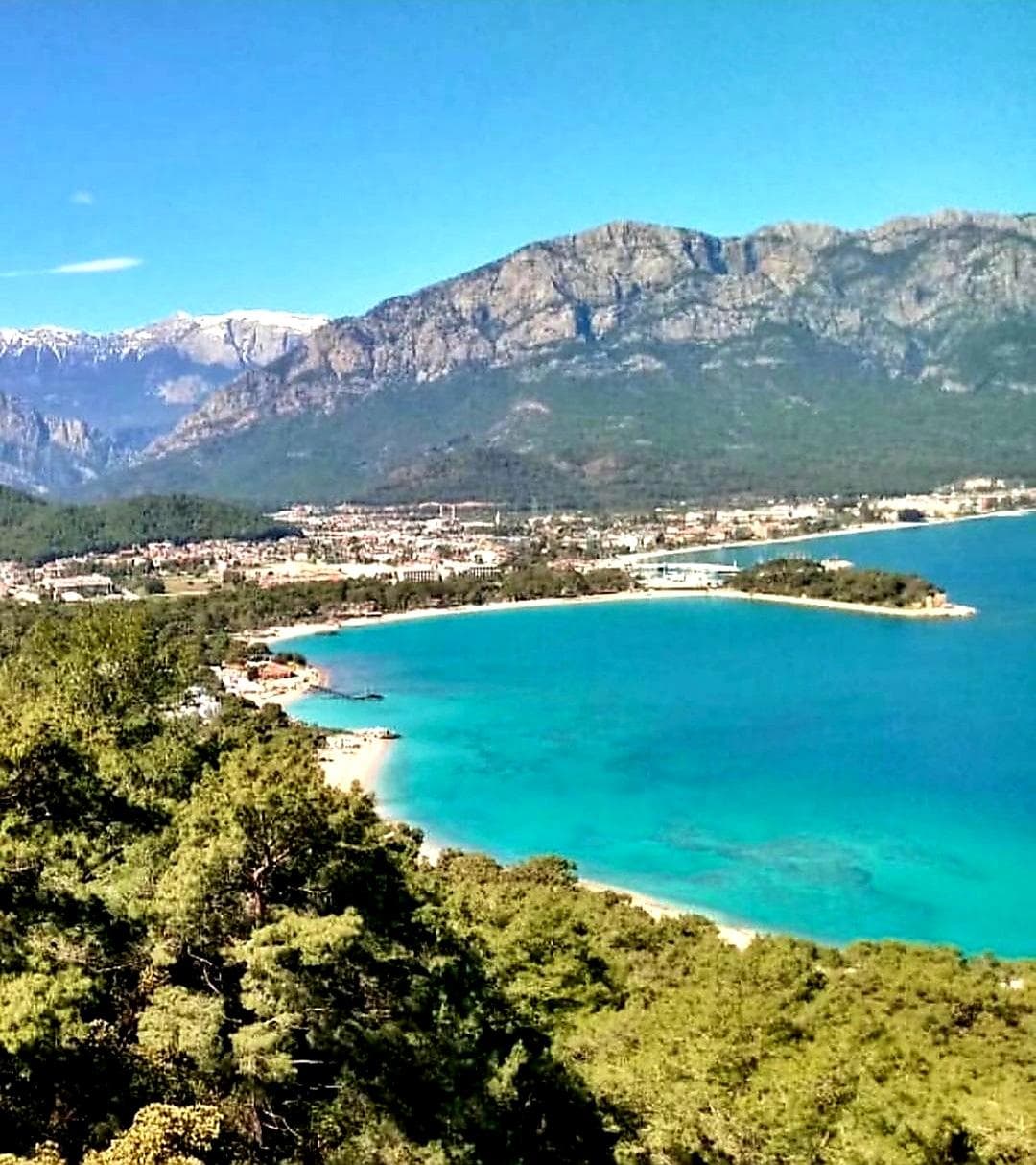 Бухта "Лунный свет"