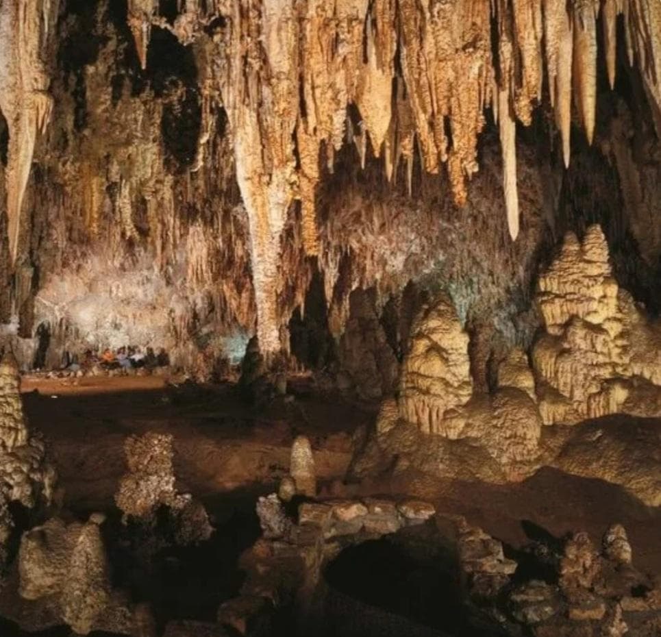 Пещера в Бельдиби