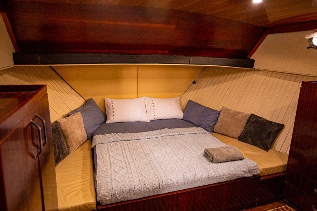 Яхта ginza travel