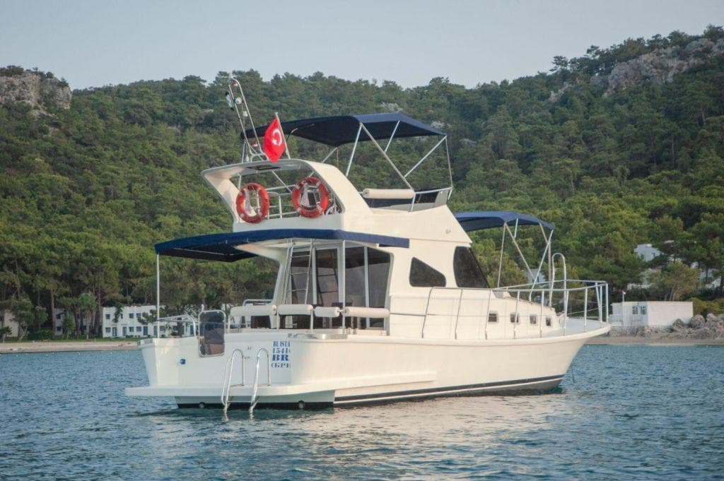 Яхта ginza travel