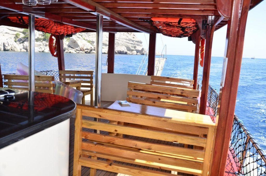 Яхта ginza travel