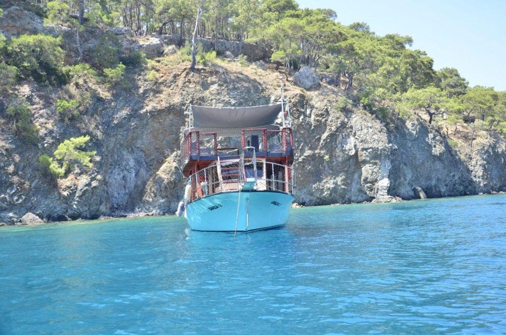 Яхта ginza travel