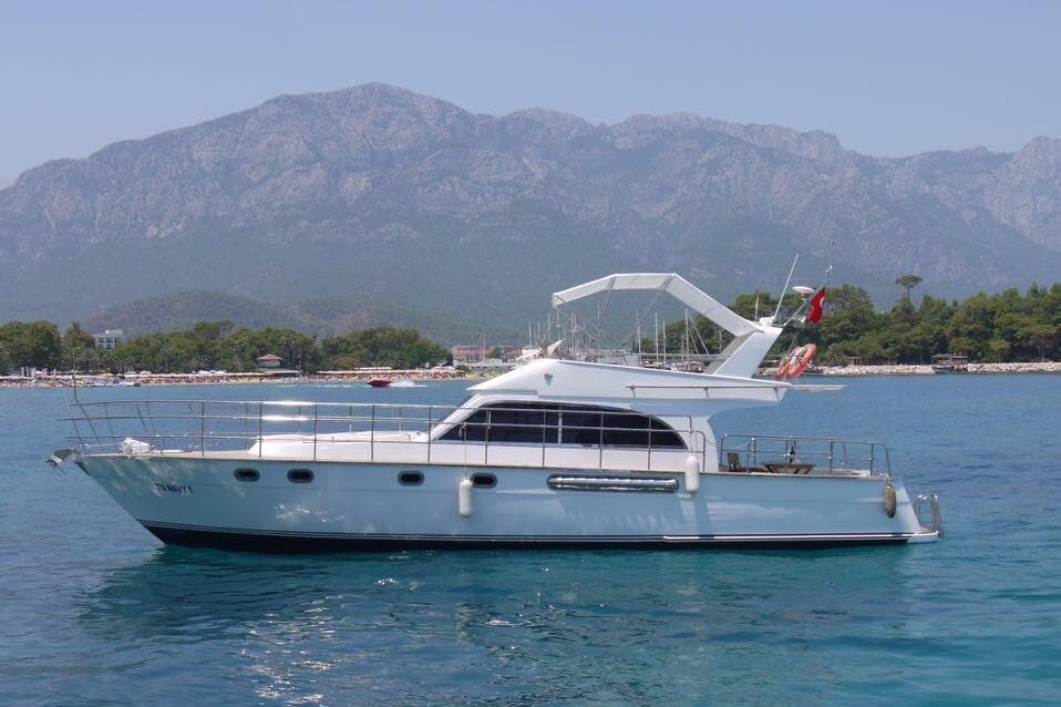 Яхта ginza travel